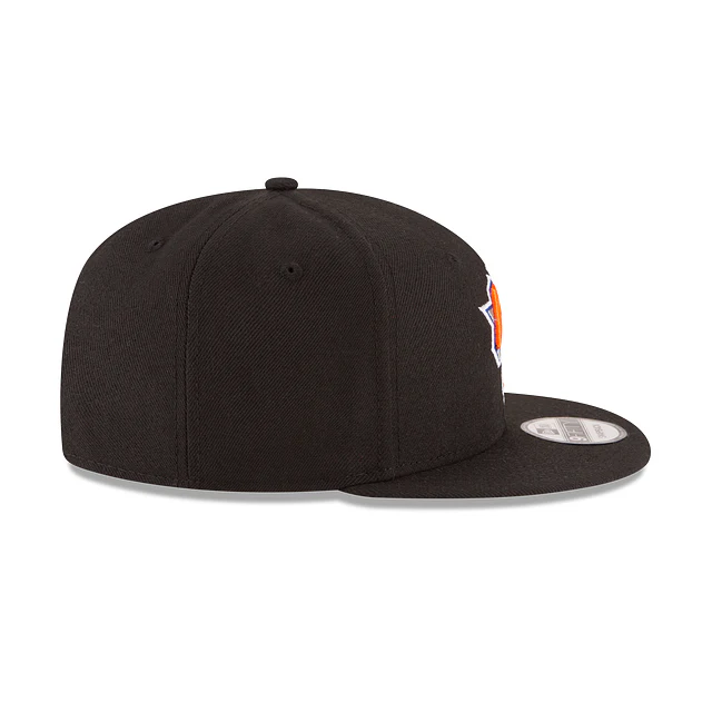 New York Knicks Basic Black 9FIFTY Snapback Hat