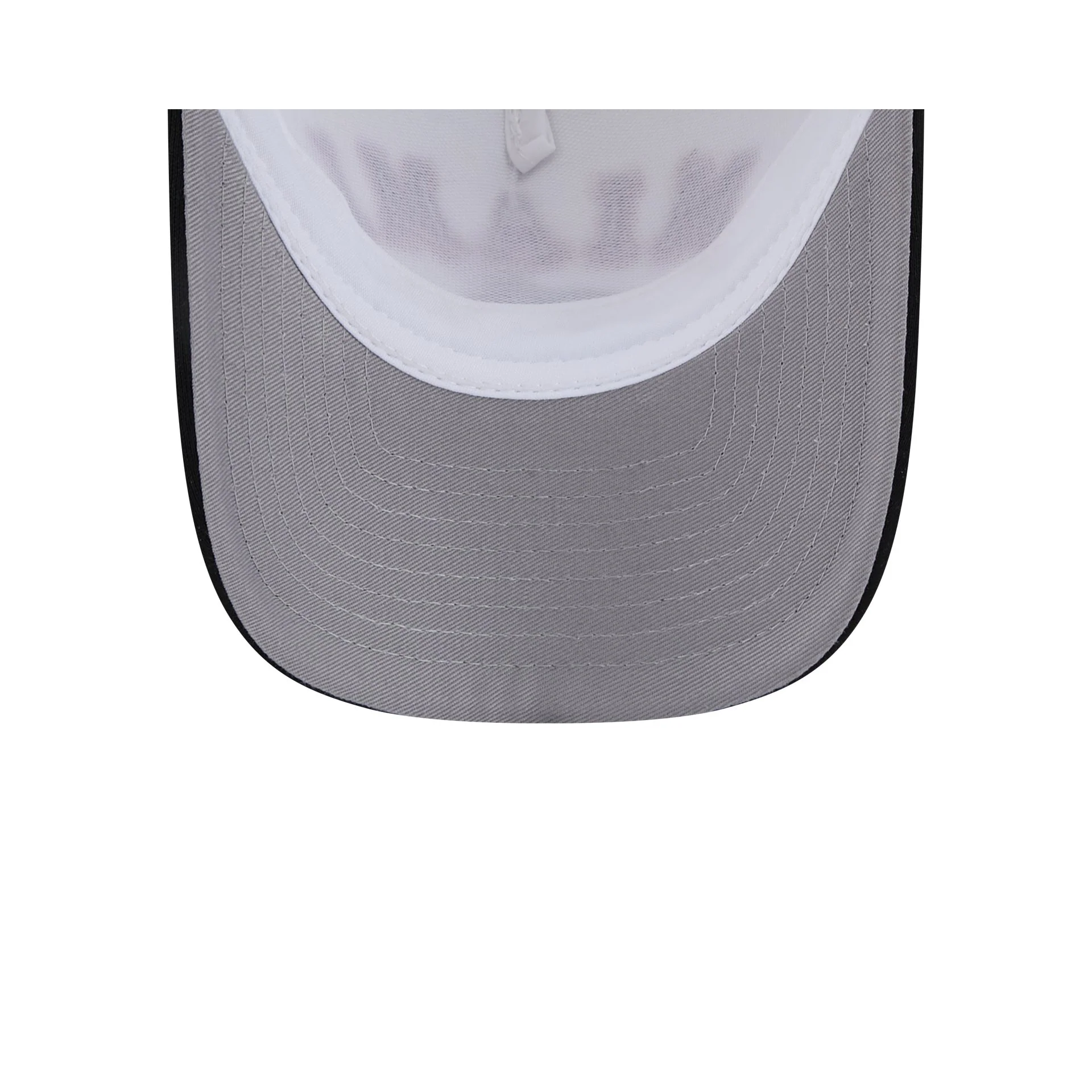 Miami Heat Chrome Arch 9FORTY M-Crown A-Frame Trucker Hat