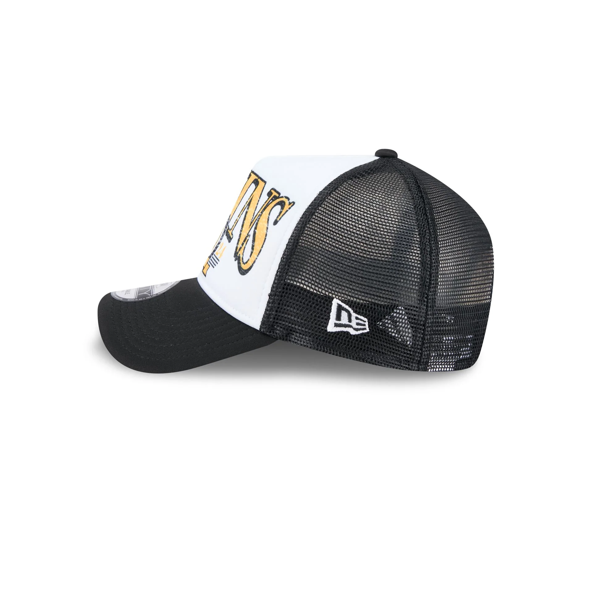 Boston Bruins Distressed 9FORTY A-Frame Trucker Hat