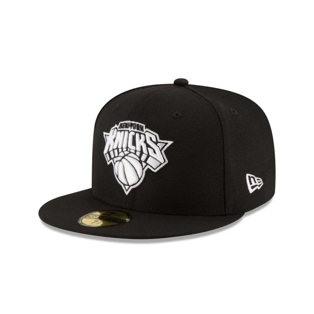 New York Knicks Black & White 59FIFTY Fitted Hat