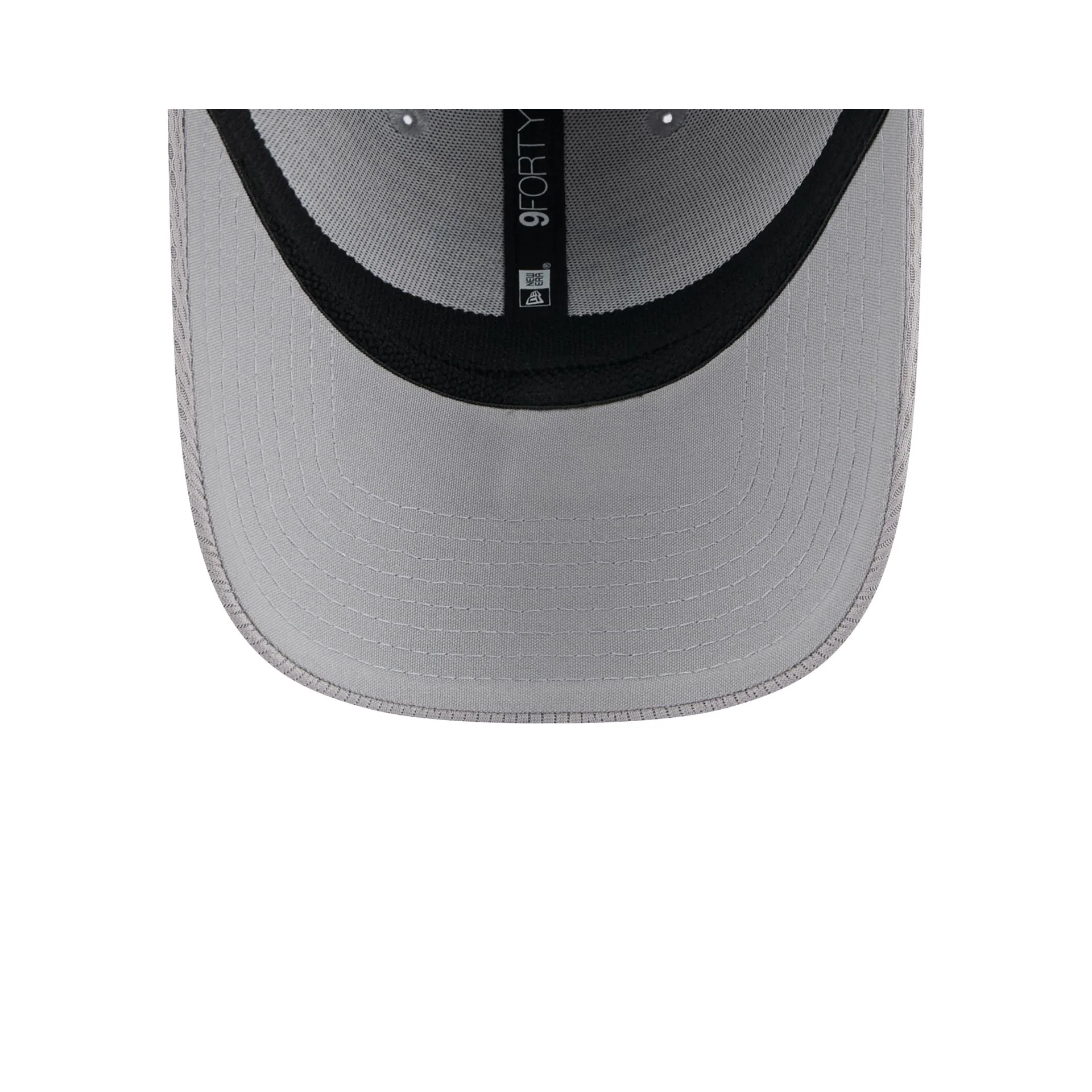 Chicago Bulls Gray 9FORTY Stretch-Snap Hat