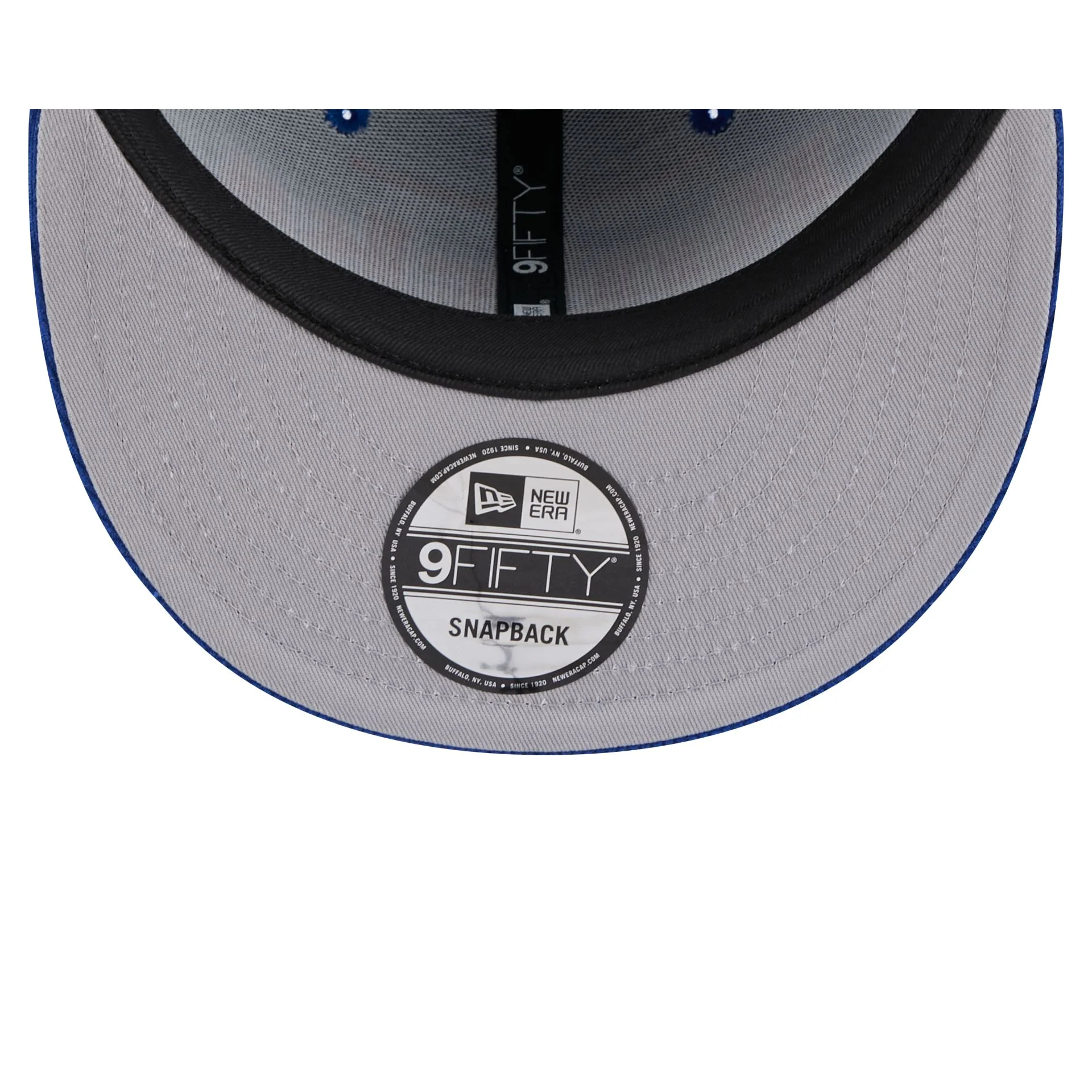 New York Knicks Throwback Display 9FIFTY Snapback Hat
