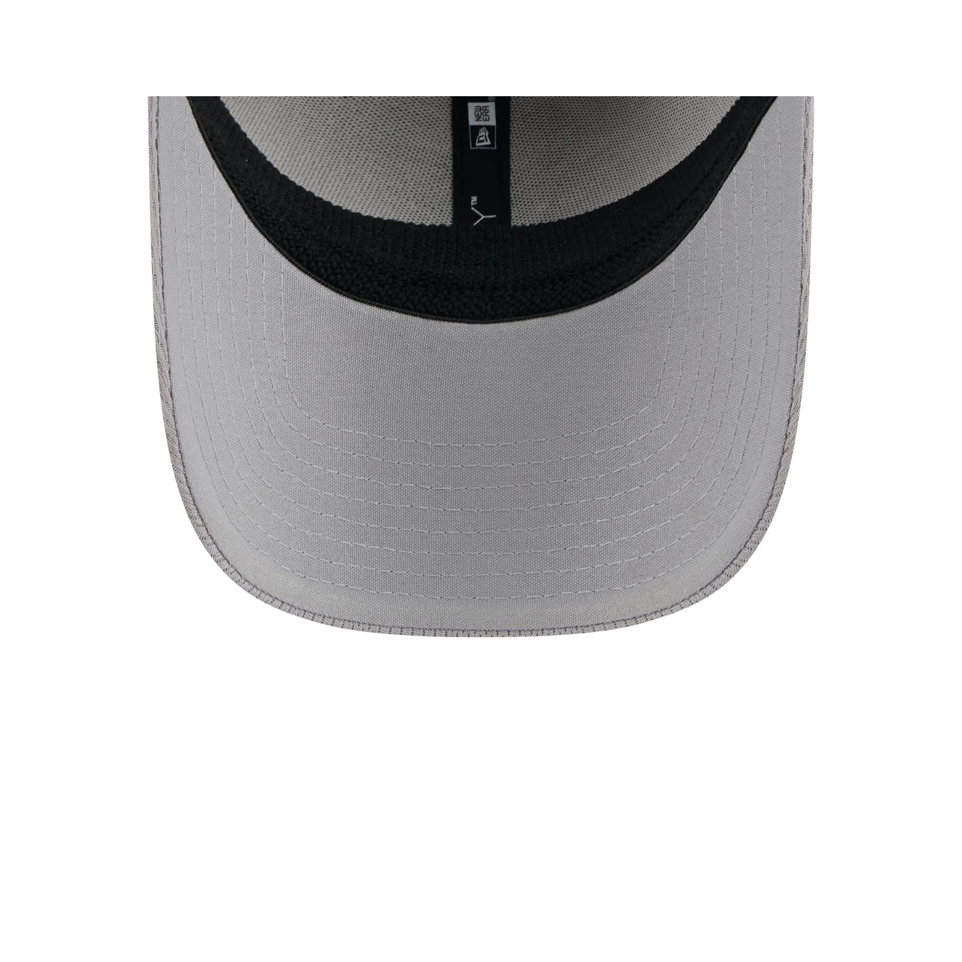 Milwaukee Bucks Gray 9FORTY Stretch-Snap Hat