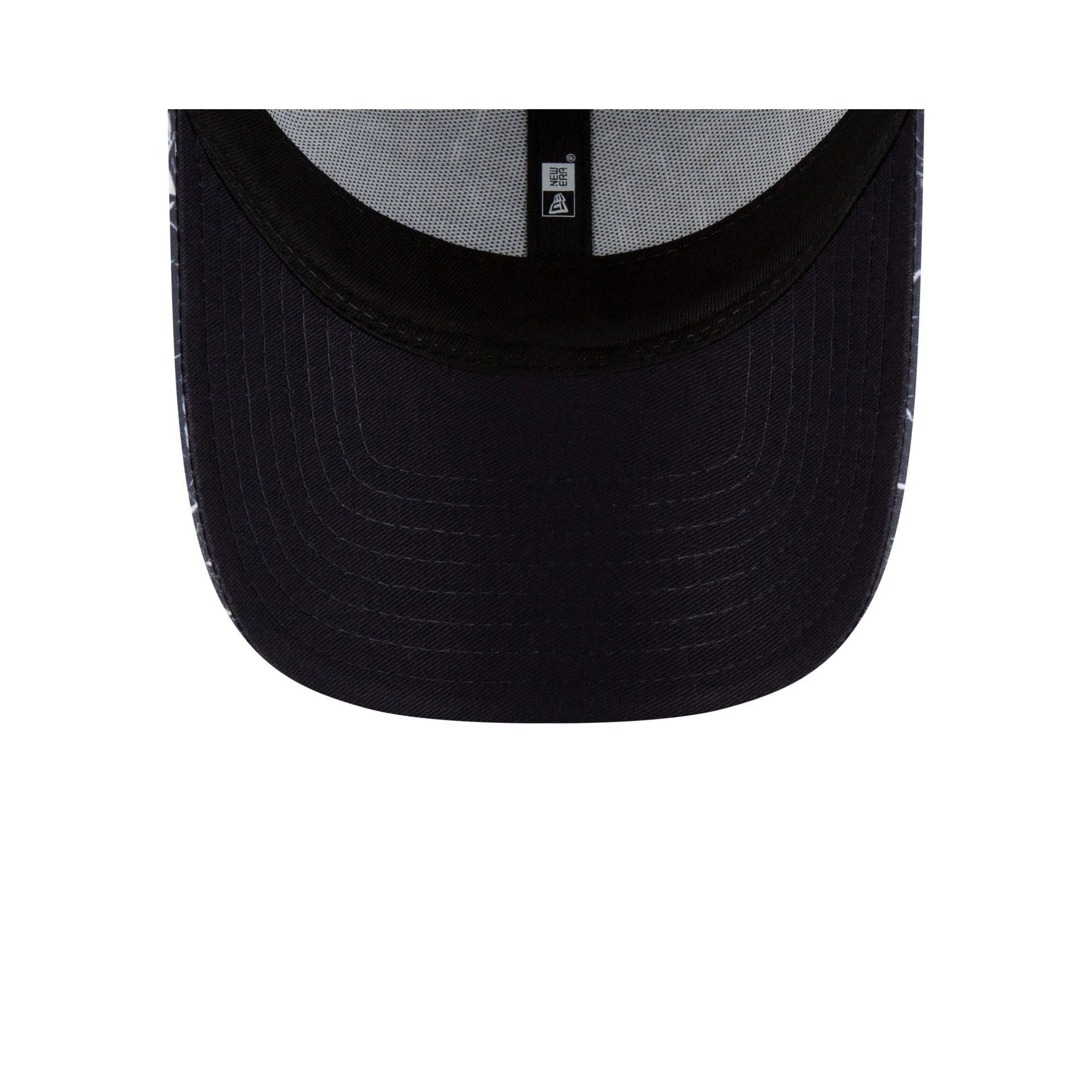 Tottenham Hotspur Crinkle All Over Print 9FORTY Adjustable Hat