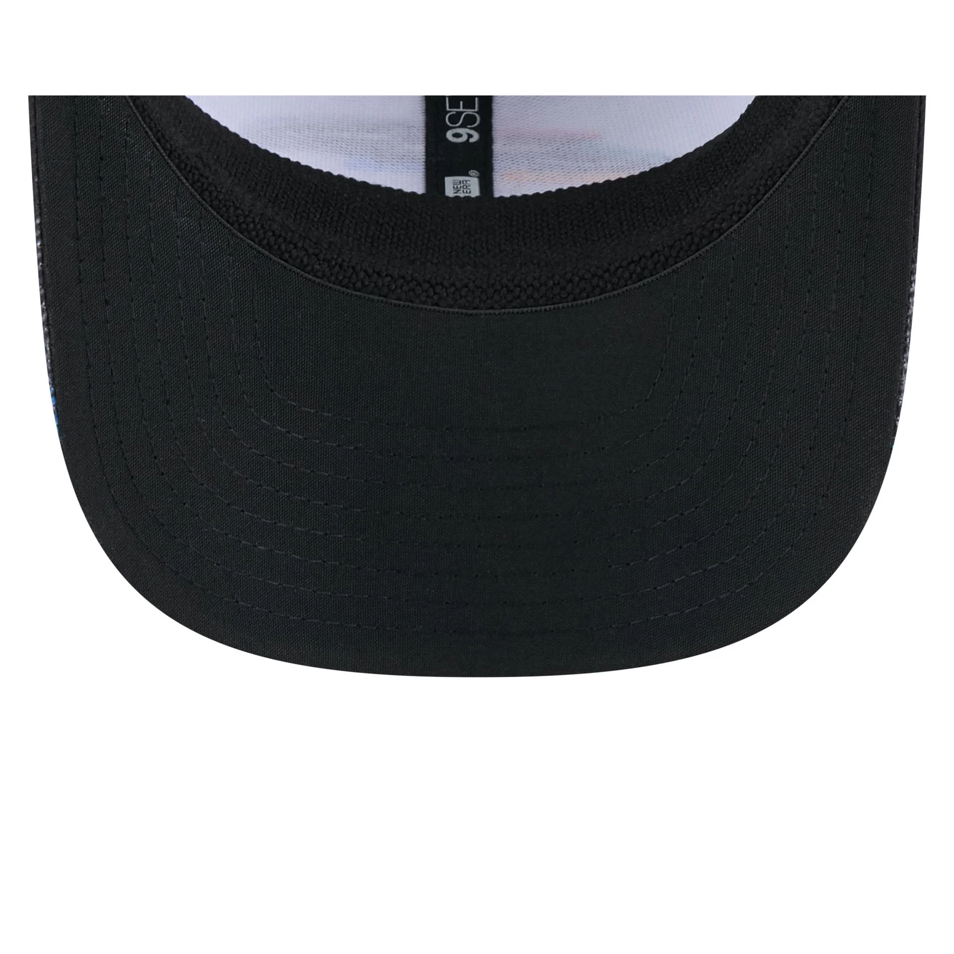 Los Angeles Chargers 2024 Crucial Catch 9SEVENTY Trucker Hat