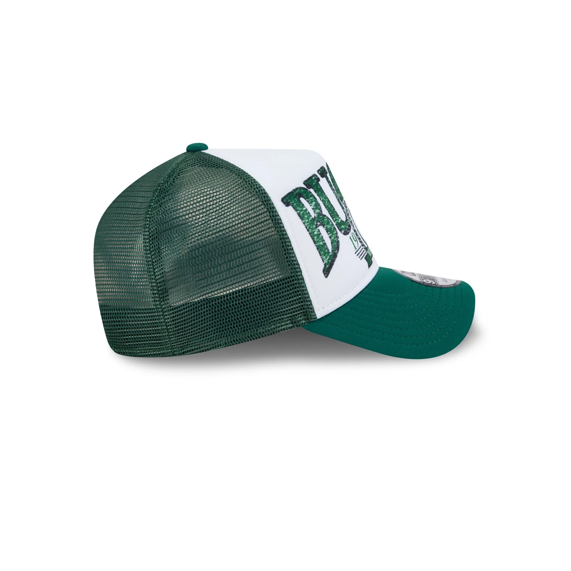 Milwaukee Bucks Distressed 9FORTY A-Frame Trucker Hat