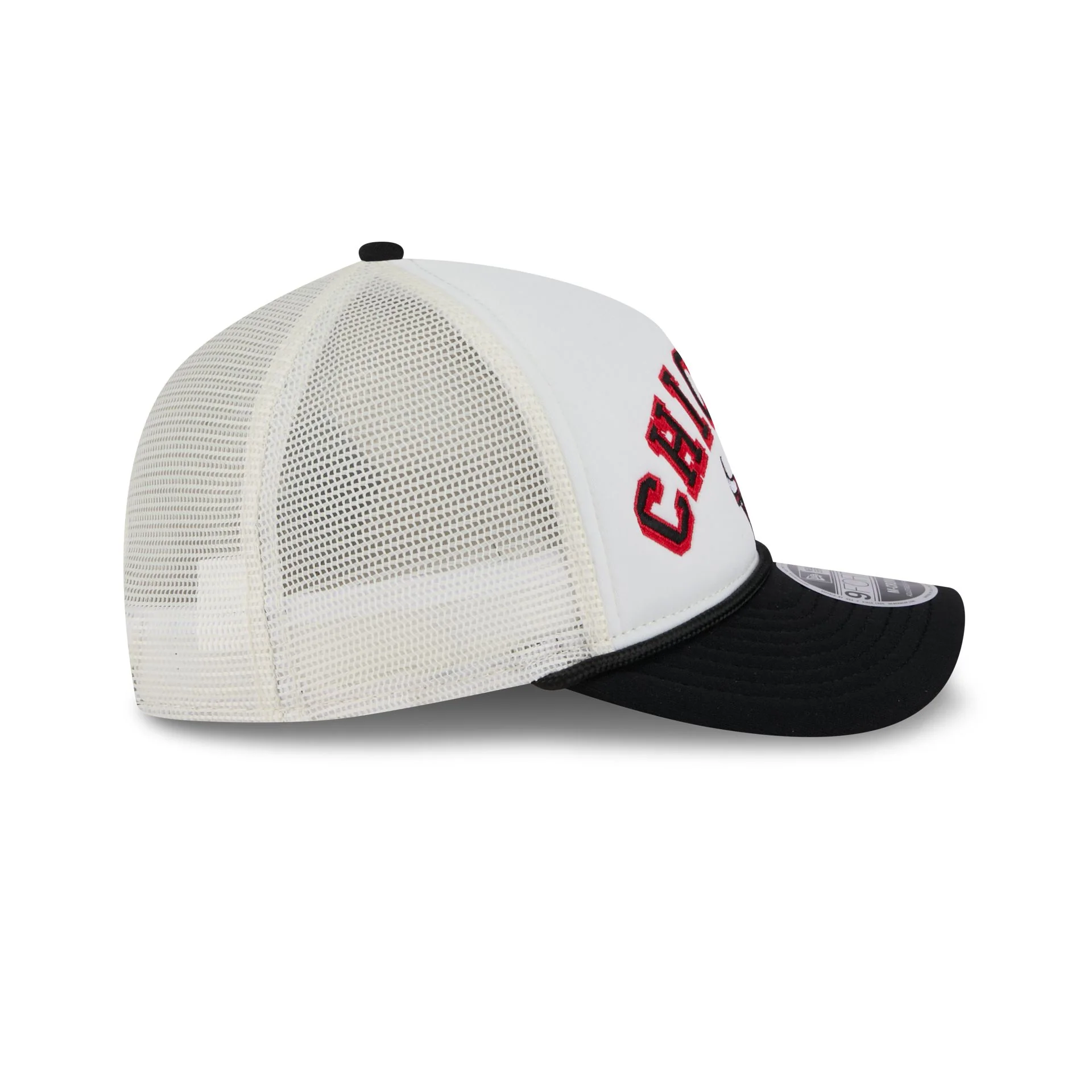 Chicago Bulls Chrome Arch 9FORTY M-Crown A-Frame Trucker Hat