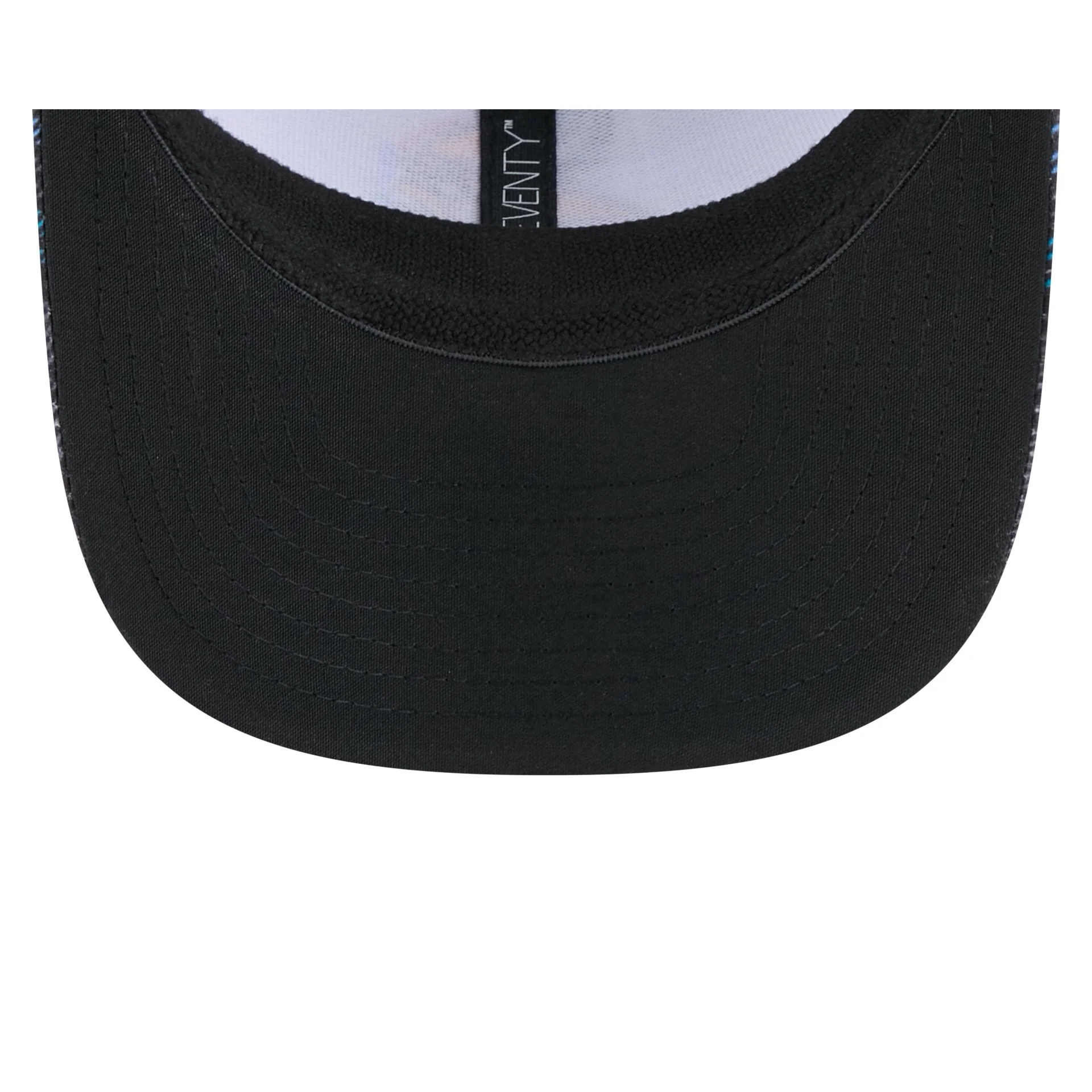 Minnesota Vikings 2024 Crucial Catch 9SEVENTY Trucker Hat