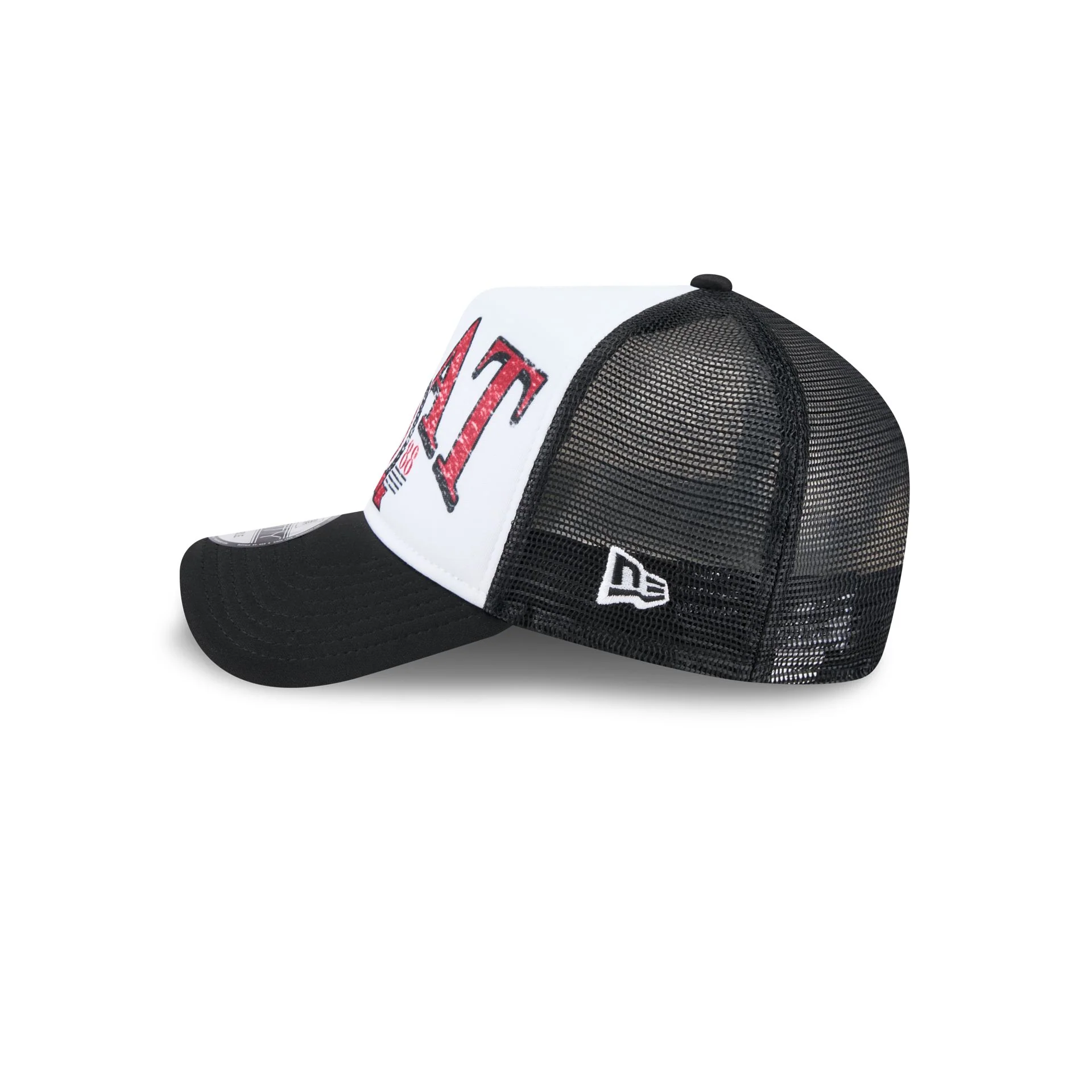 Miami Heat Distressed 9FORTY A-Frame Trucker Hat
