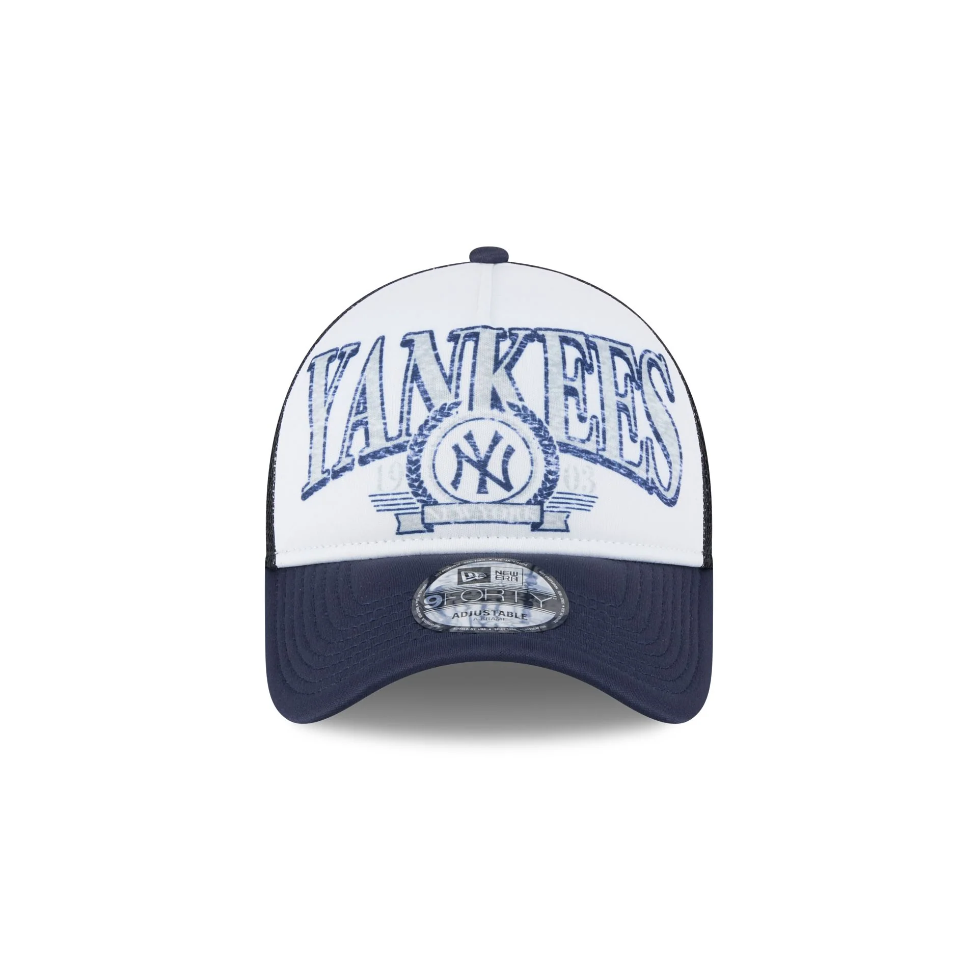 New York Yankees Distressed 9FORTY A-Frame Trucker Hat