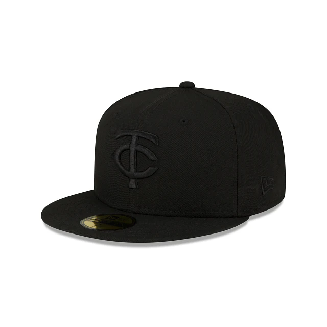 Minnesota Twins Blackout Basic 59FIFTY Fitted Hat