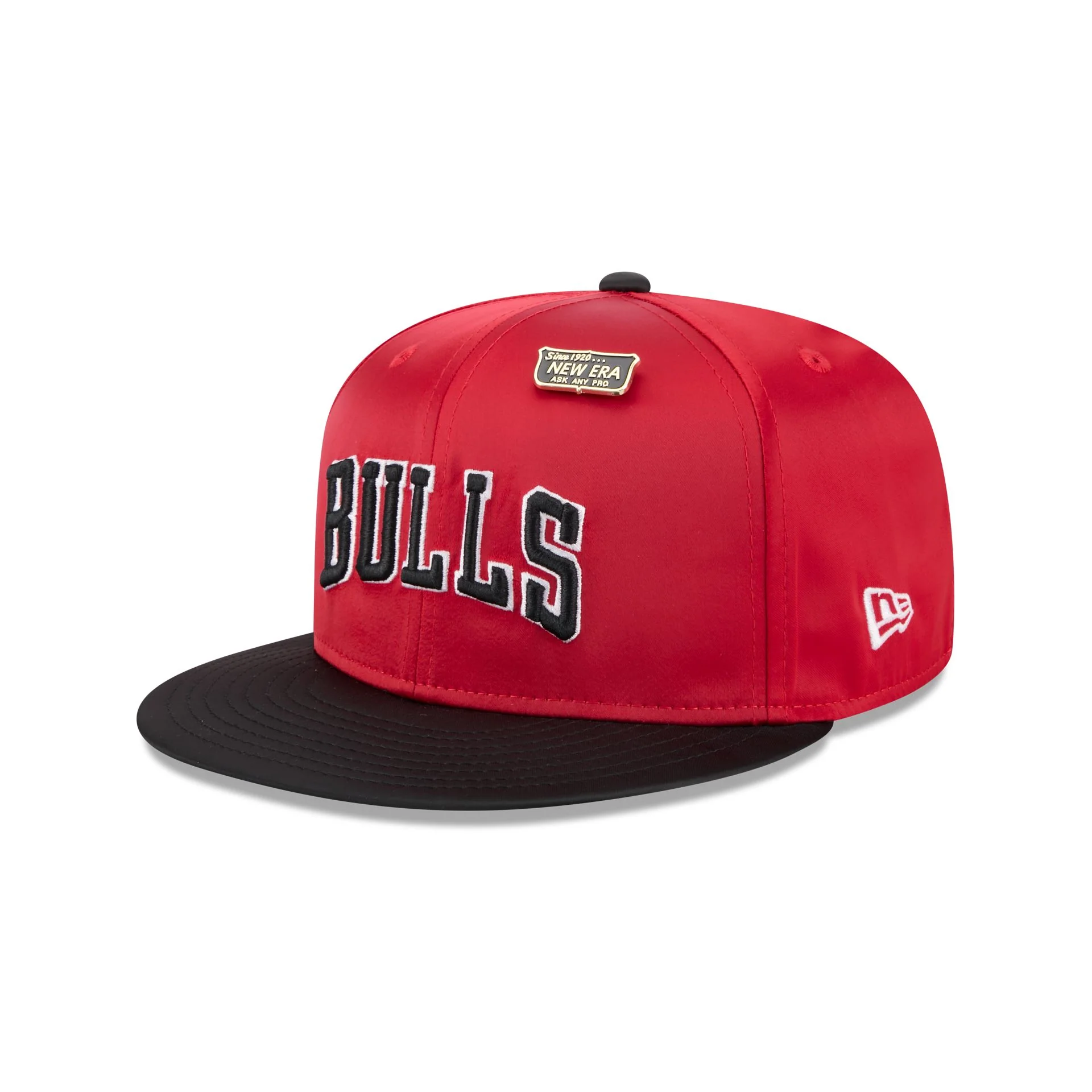 Chicago Bulls Spring Satin 59FIFTY Fitted Hat