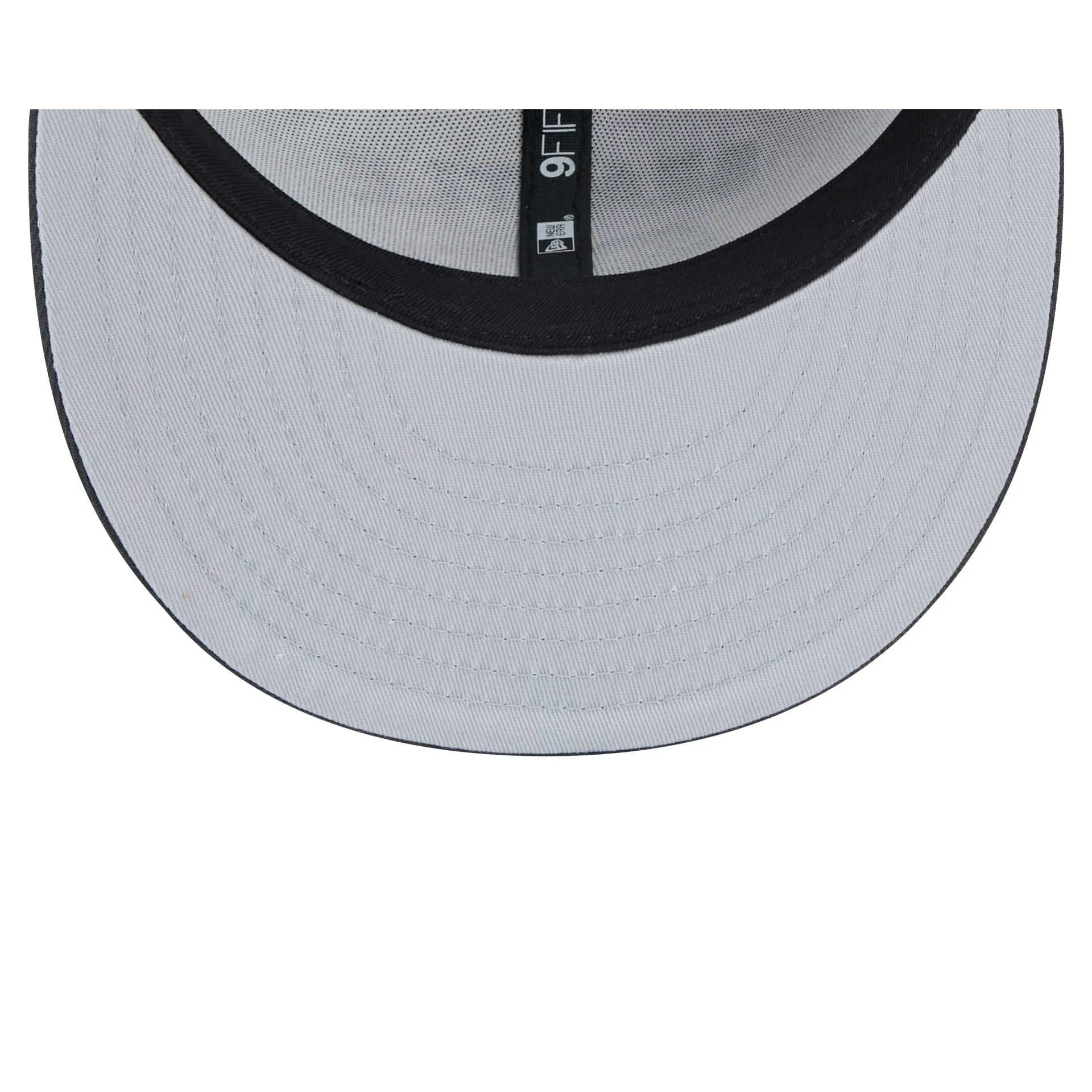 Seattle Seahawks 2024 Salute to Service 9FIFTY Snapback Hat