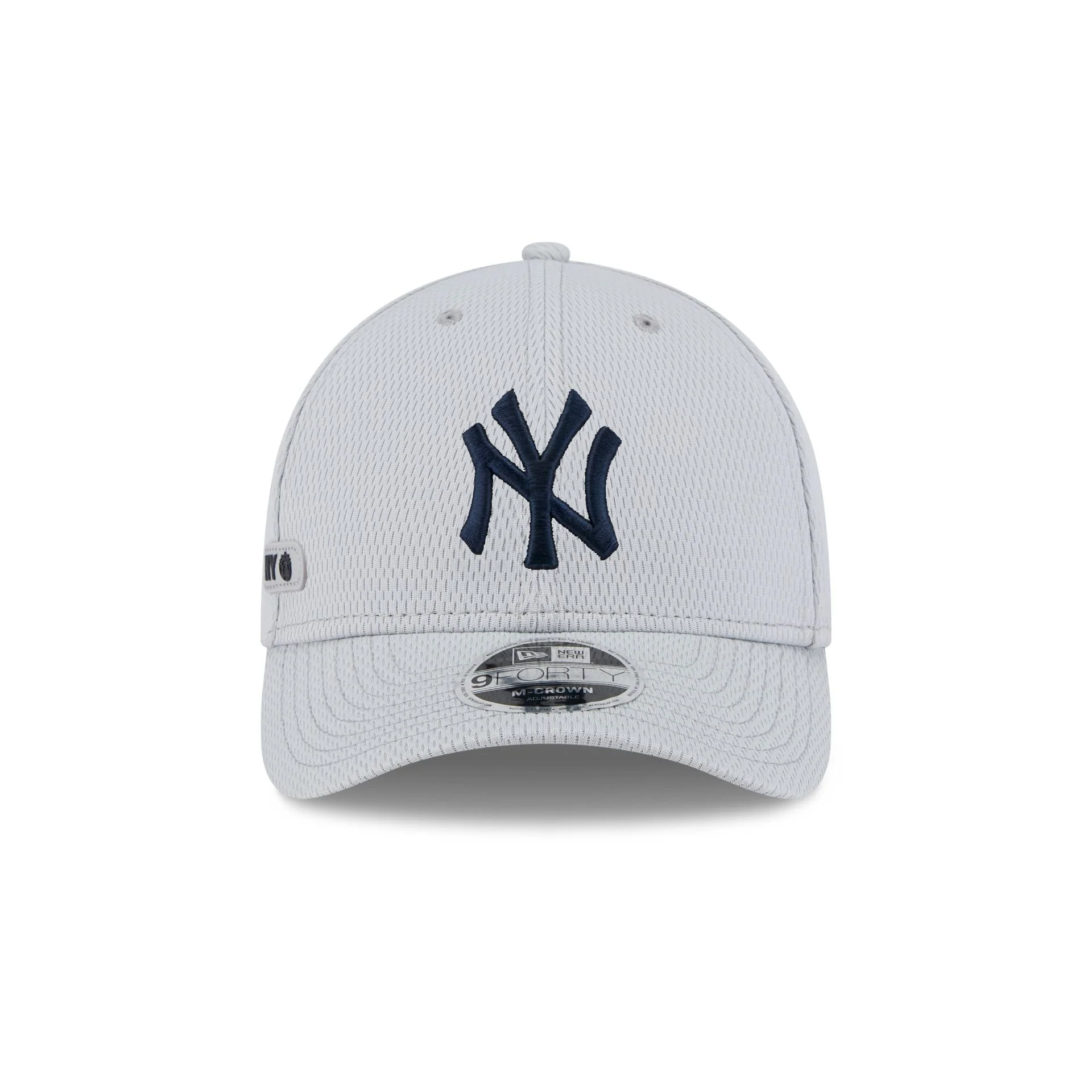 New York Yankees 2025 Clubhouse Gray 9FORTY M-Crown Snapback Hat