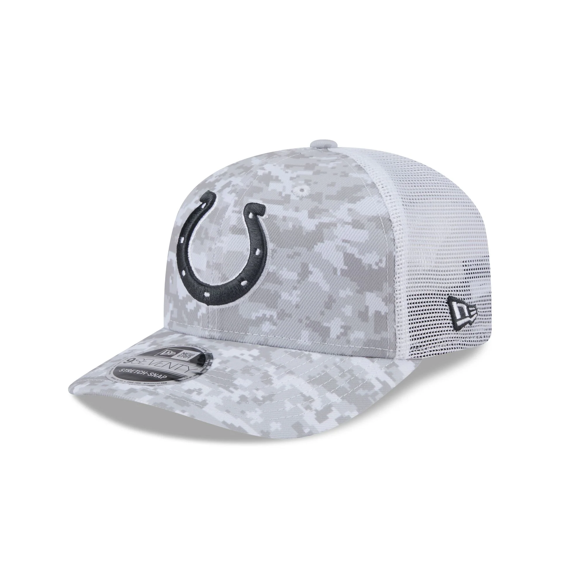 Indianapolis Colts 2024 Salute to Service 9SEVENTY Trucker Hat