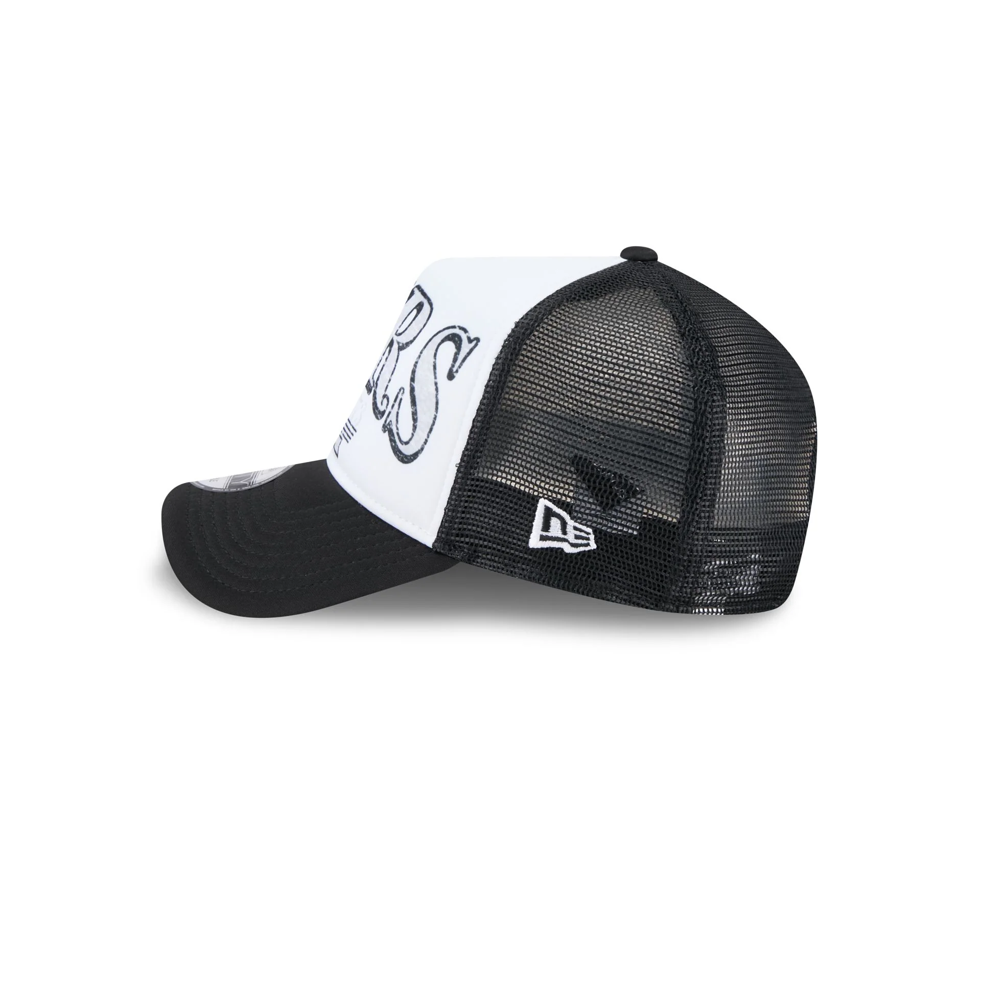 San Antonio Spurs Distressed 9FORTY A-Frame Trucker Hat