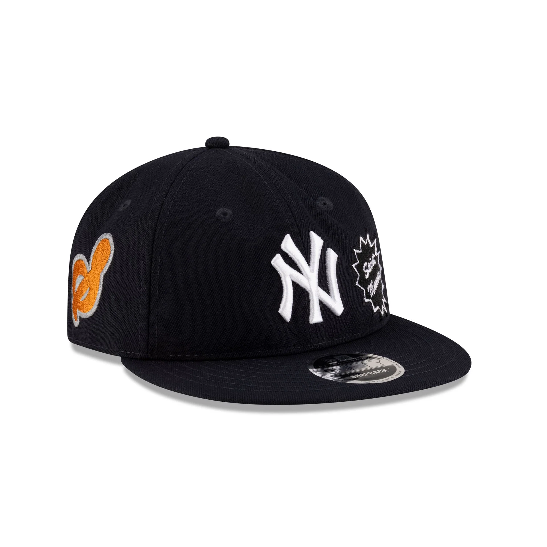 ©SAINT Mxxxxxx x New York Yankees Retro Crown 9FIFTY Snapback Hat