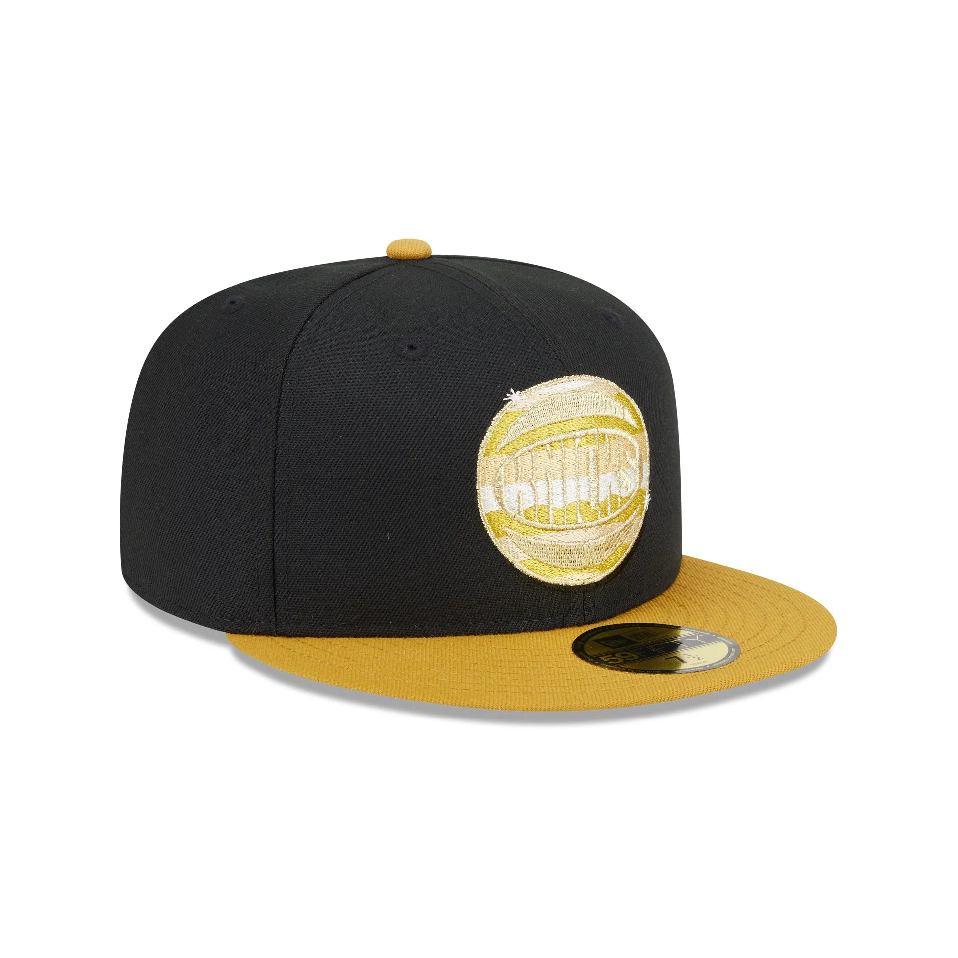New York Knicks Metallic Gold Logo 59FIFTY Fitted Hat