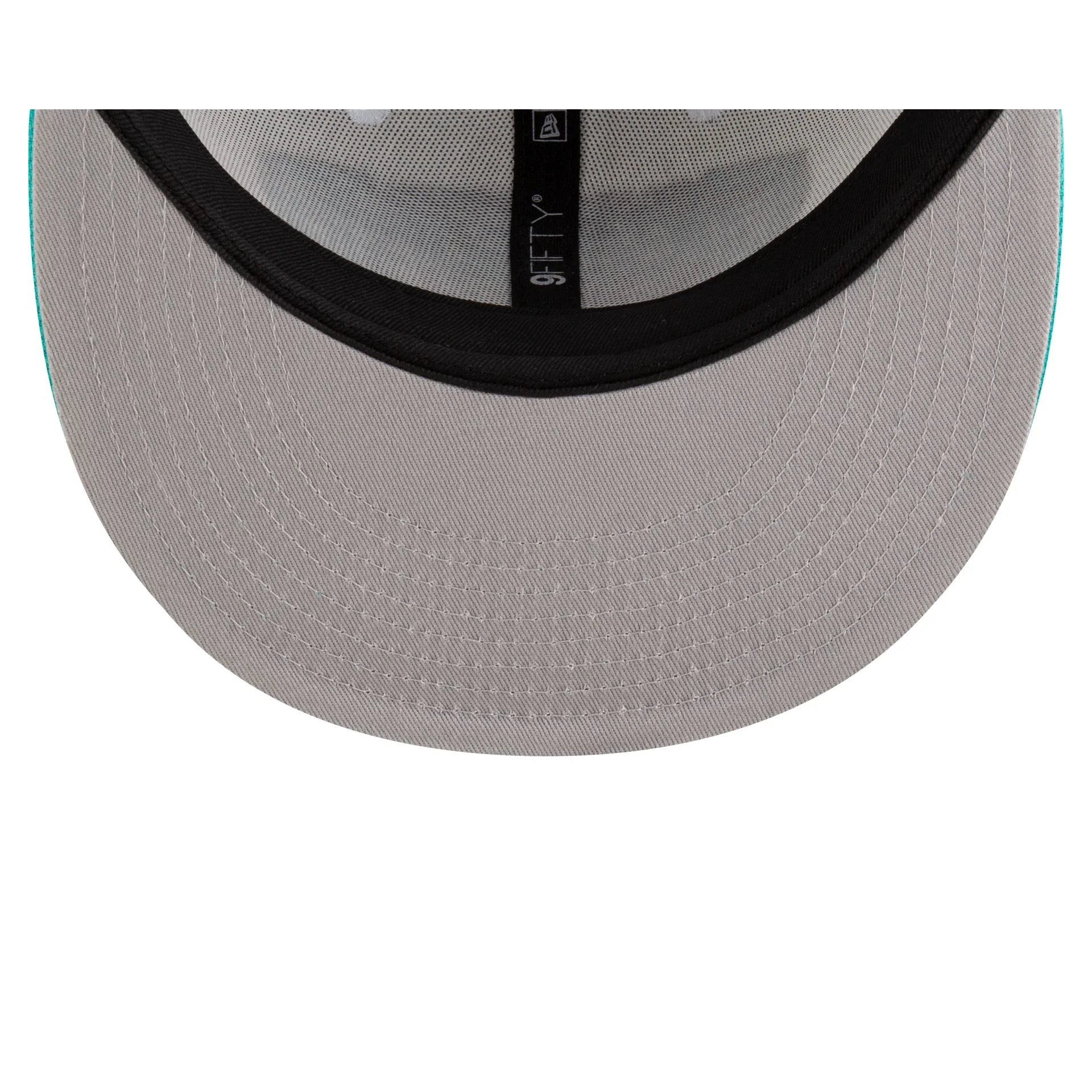 Memphis Grizzlies Classic Edition 9FIFTY Snapback Hat