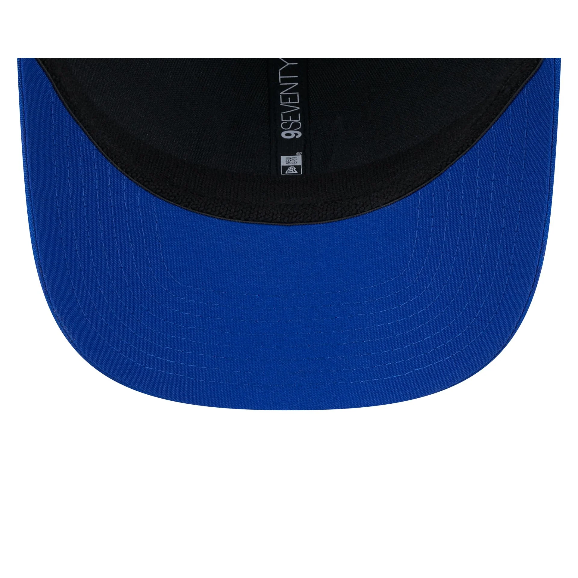 New York Giants Camo 9SEVENTY Trucker Stretch-Snap Hat