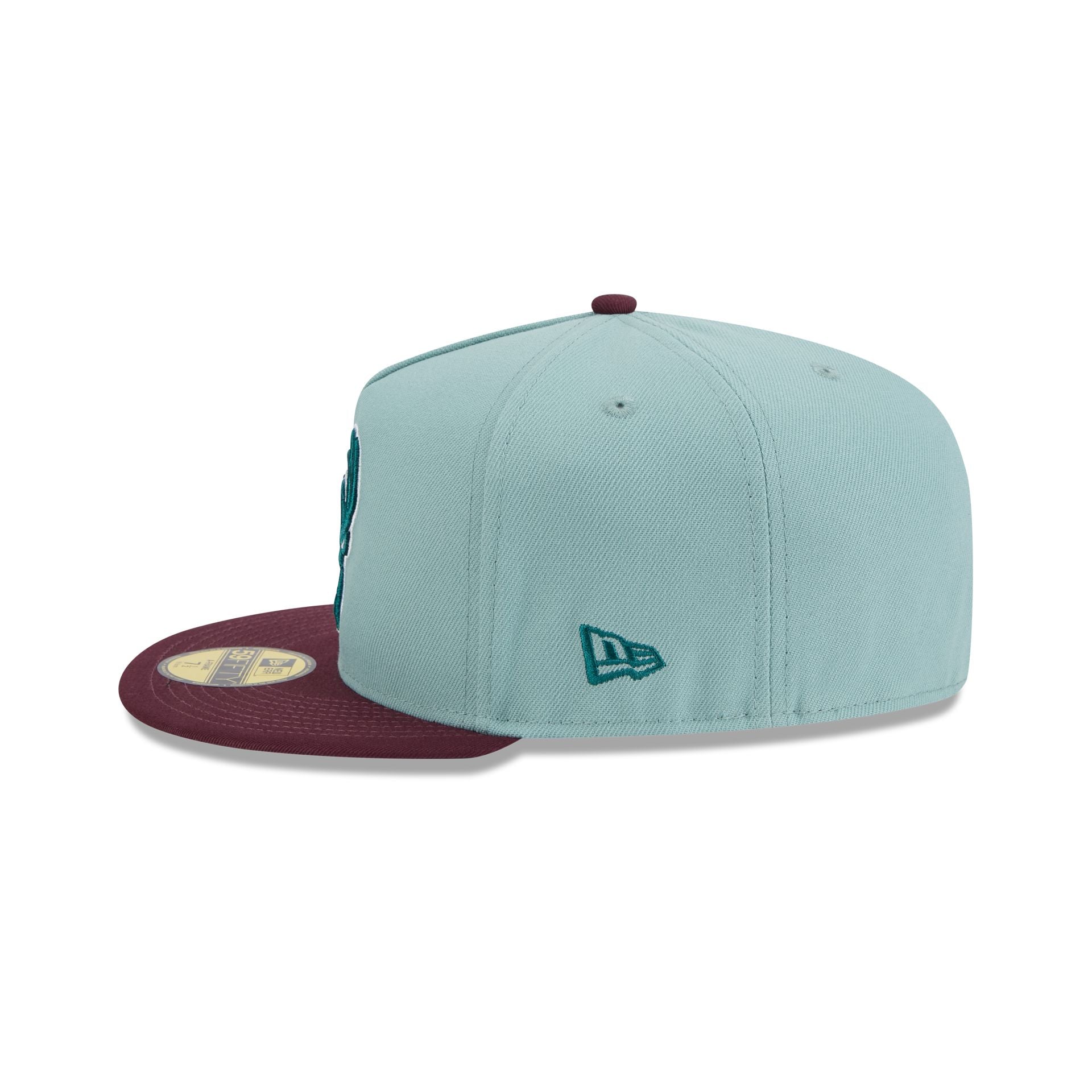 Milwaukee Bucks Beach Kiss Blue 59FIFTY A-Frame Fitted Hat