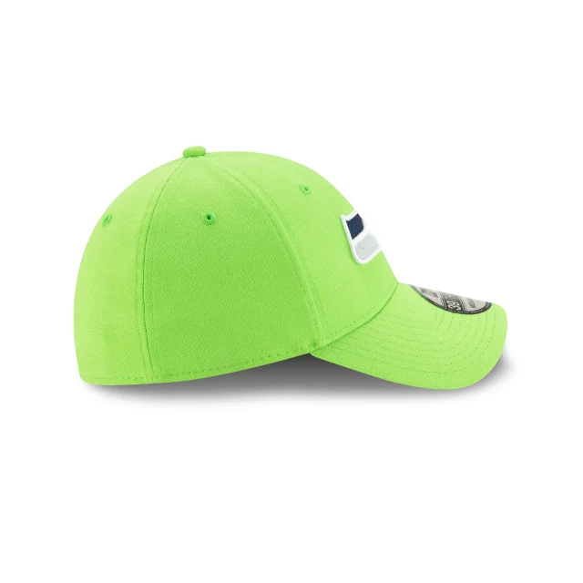 Seattle Seahawks Team Classic 39THIRTY Stretch Fit Hat