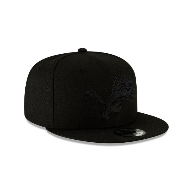 Detroit Lions Black On Black 9FIFTY Snapback Hat