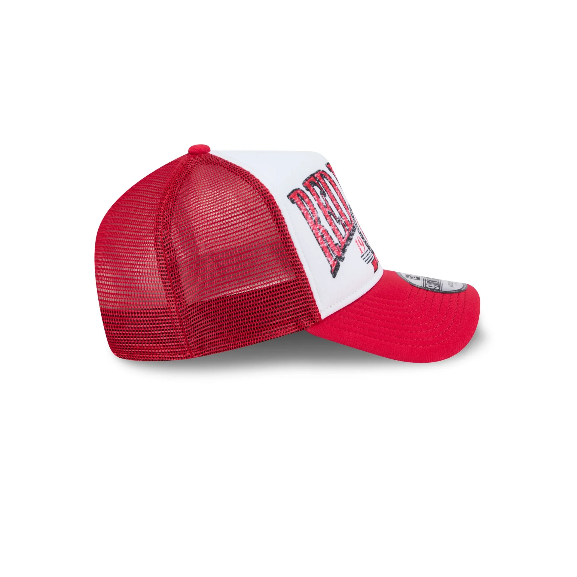 Detroit Red Wings Distressed 9FORTY A-Frame Trucker Hat