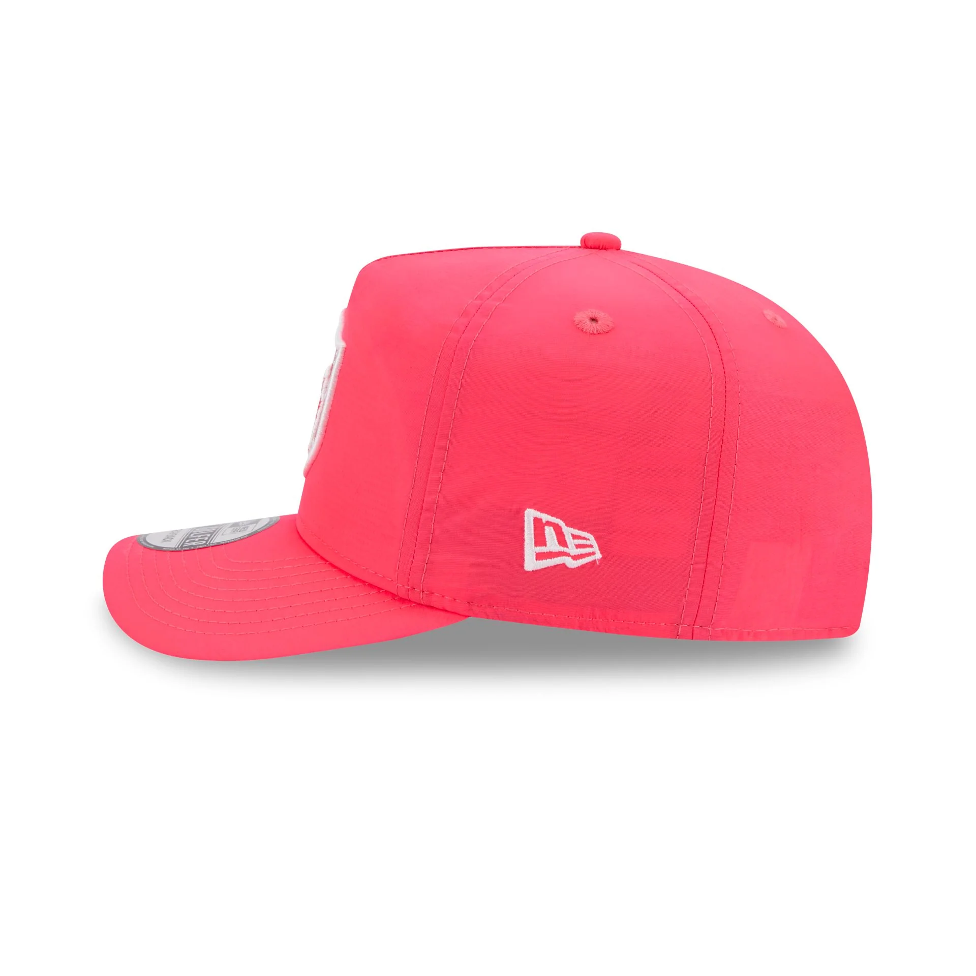 Las Vegas Raiders Everyday Nylon Pink Golfer Hat