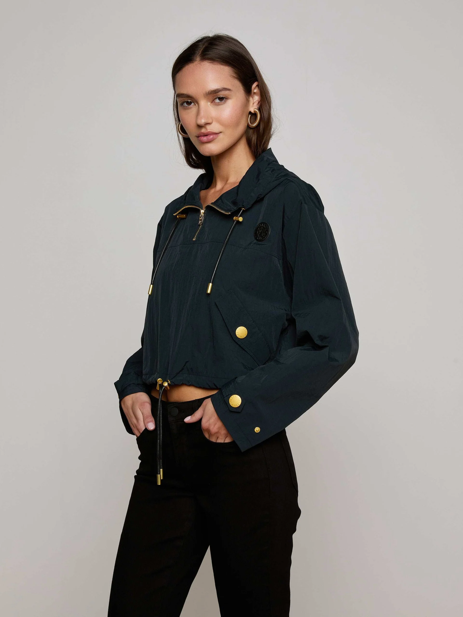 Bronwyn Cropped Windbreaker - Black