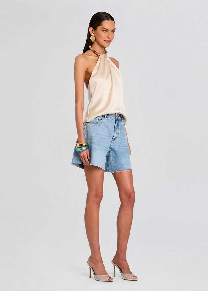 Sabrina Boyfriend Short