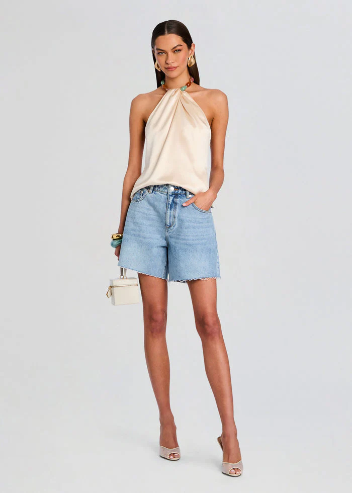 Sabrina Boyfriend Short