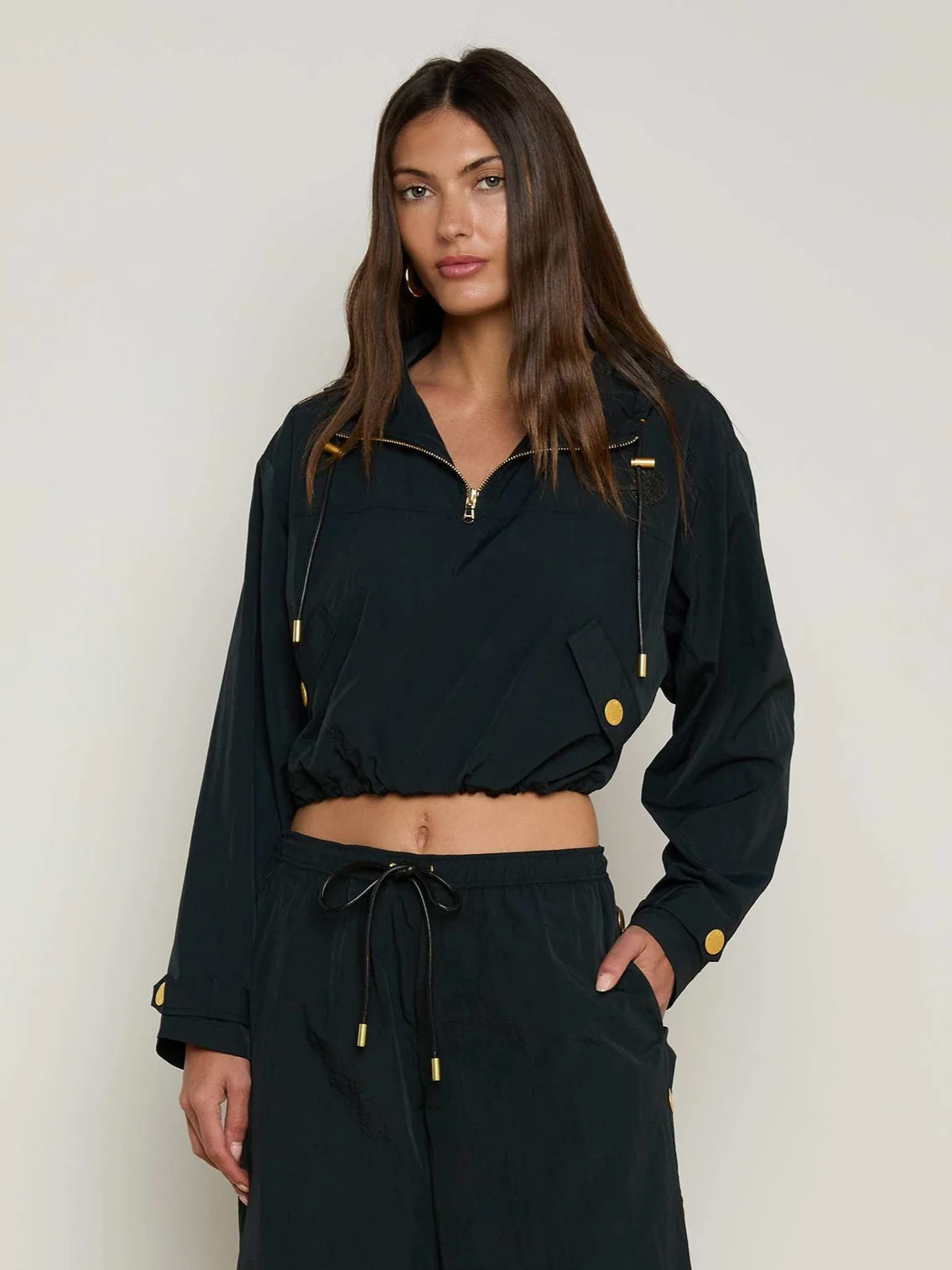 Bronwyn Cropped Windbreaker - Black