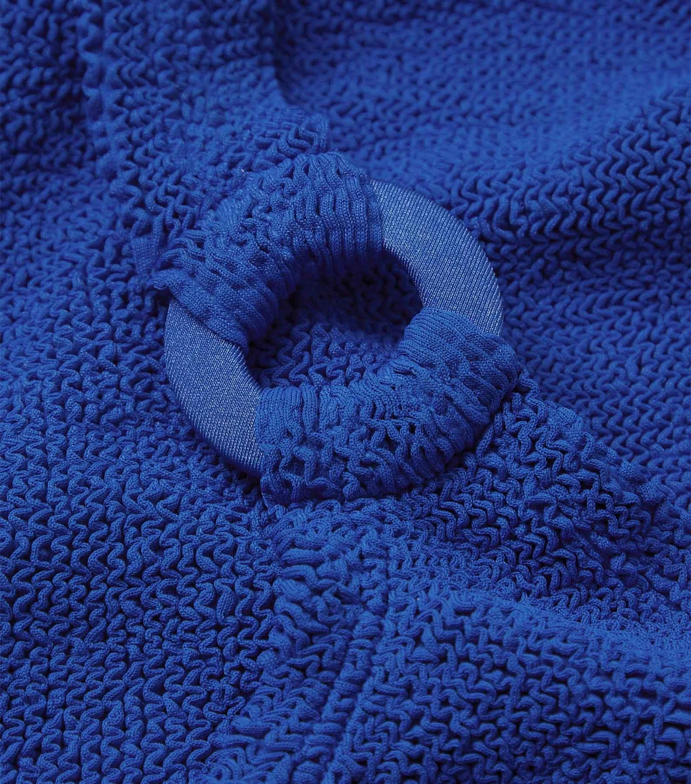 Domino Swim With Tonal Hoops