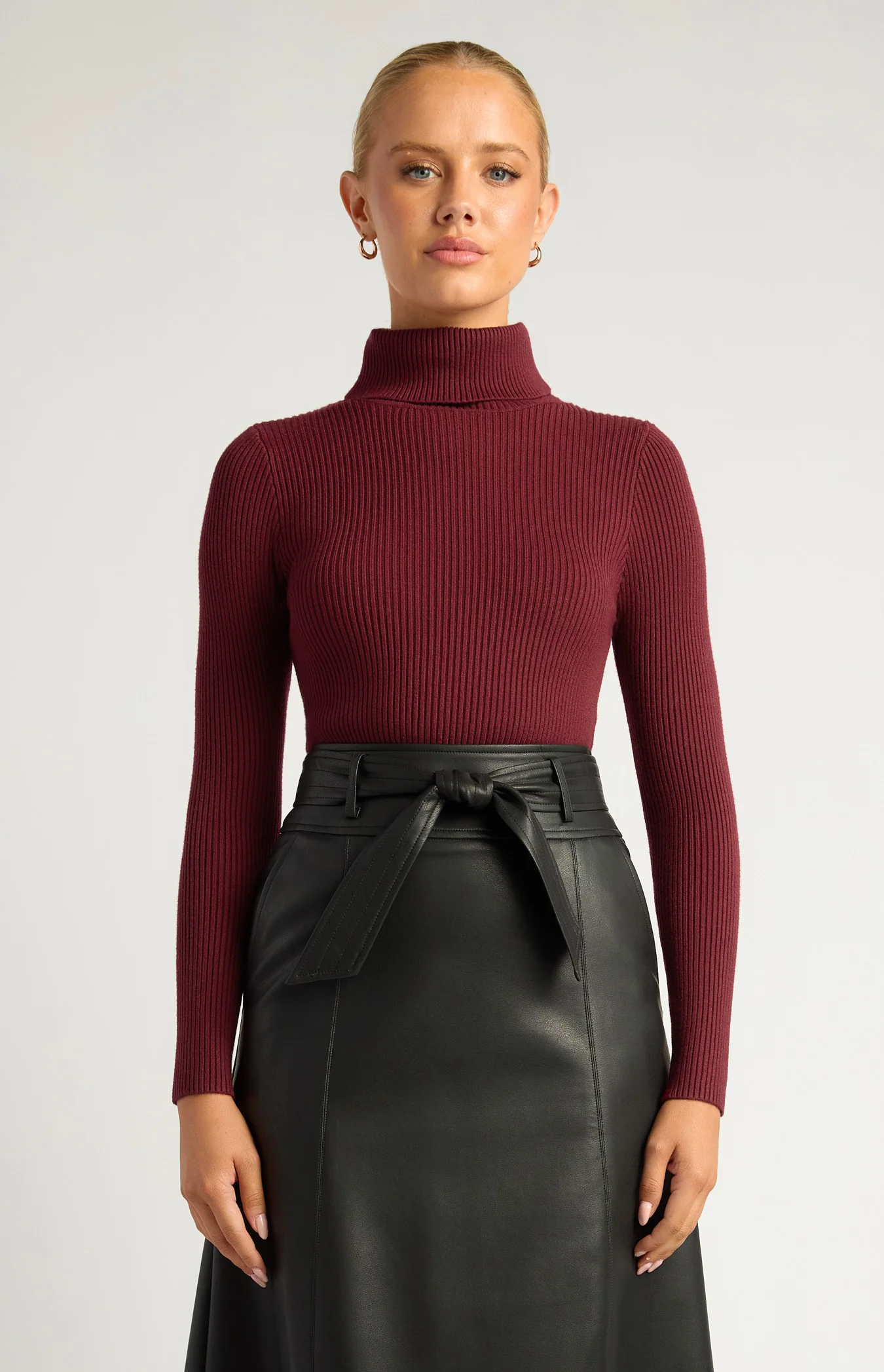 High Neck Fitted Basic Knit Top - Merlot