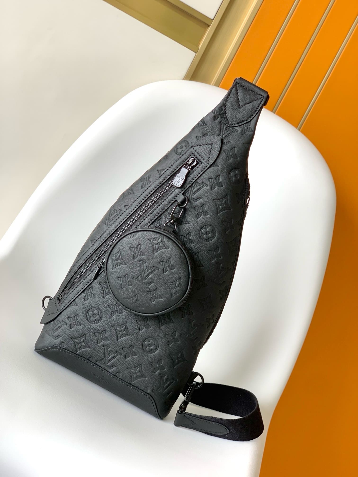 Louis Vuitton M21890 Duo Slingbag - FrasersFashion