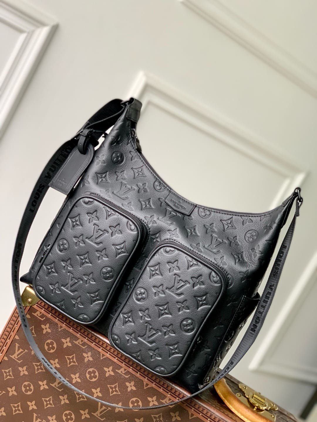 Louis Vuitton M14778 Hobo Cargo - FrasersFashion