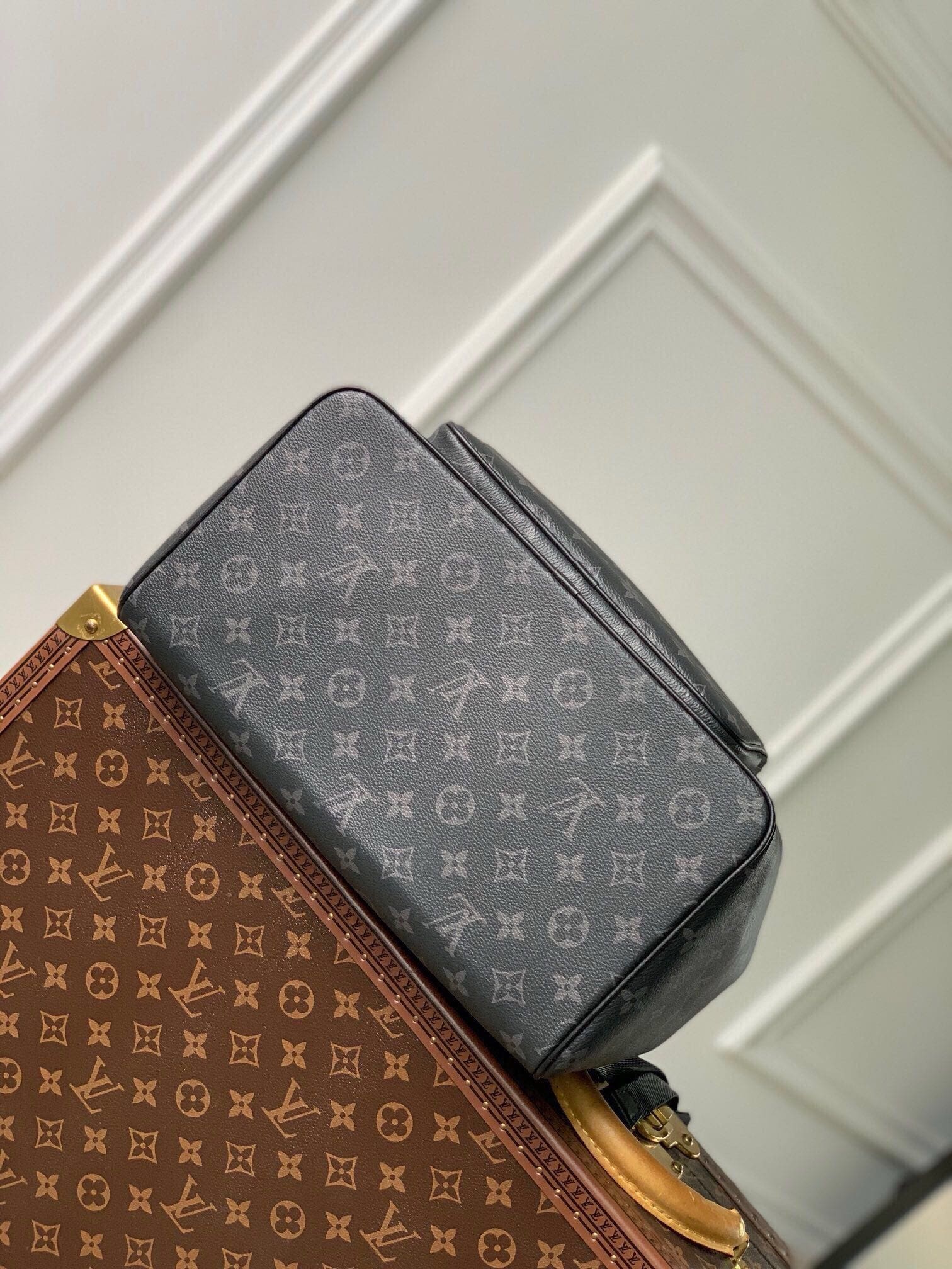 Louis Vuitton M46683 Montsouris Backpack - FrasersFashion