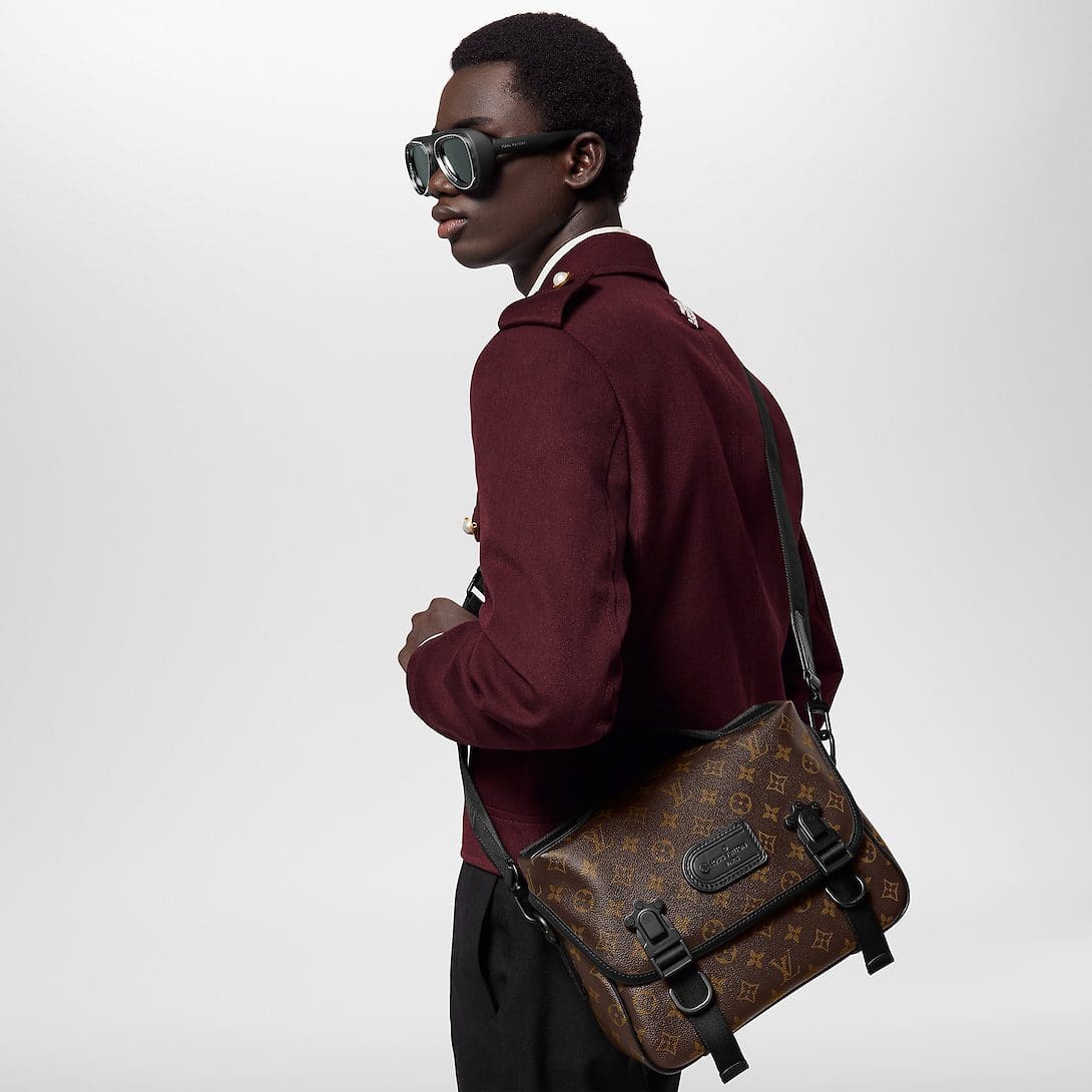 Louis Vuitton M46972 LV Trail Messenger - FrasersFashion