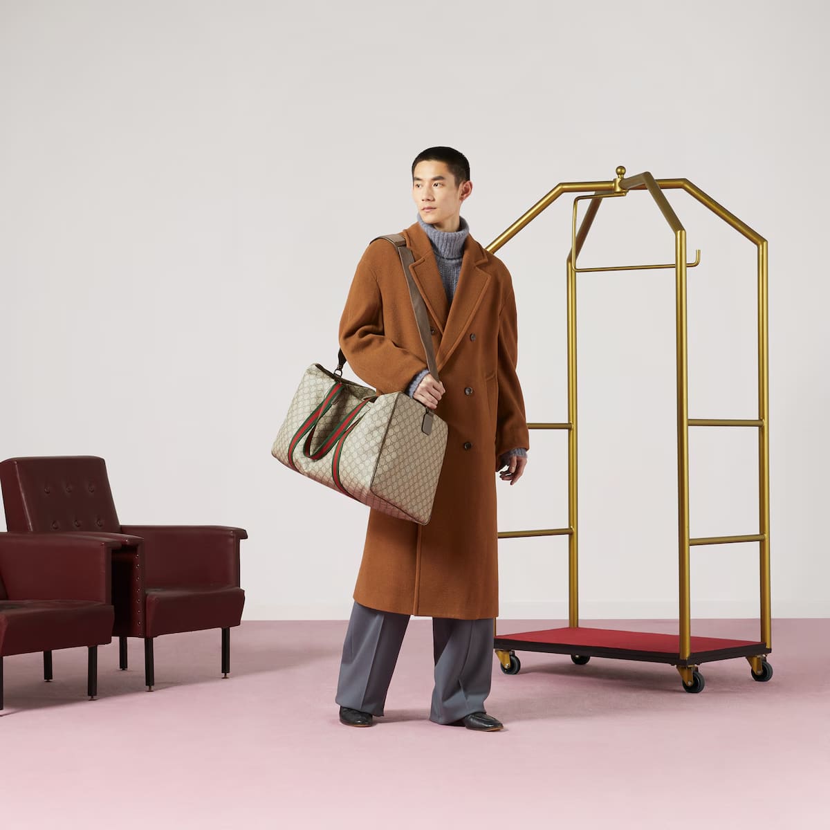 Gucci Large duffle bag with Web - FrasersFashion