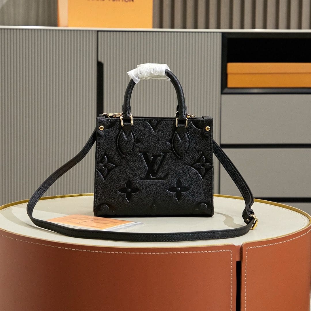 Louis Vuitton M46993 OnTheGo BB - FrasersFashion