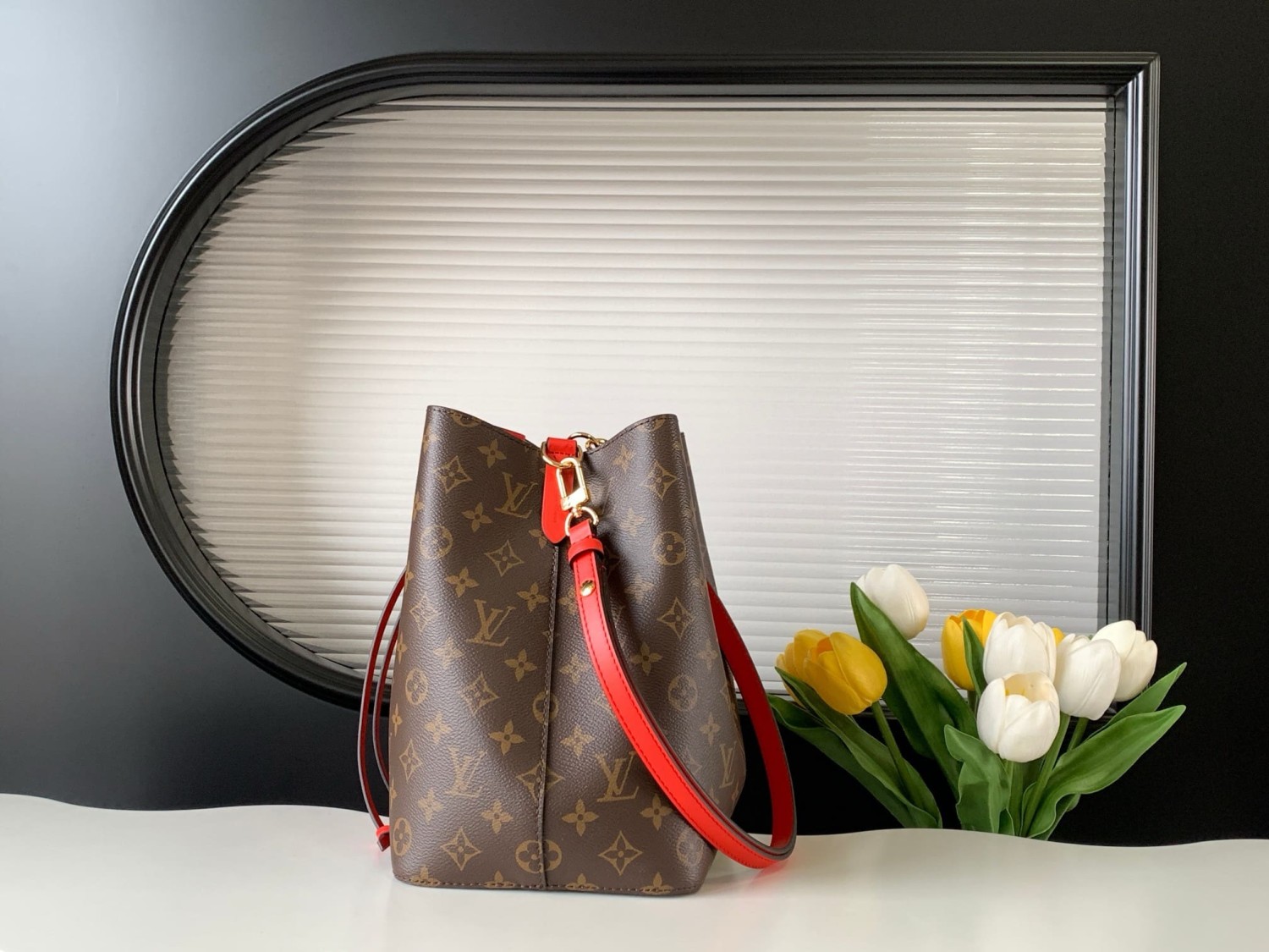 LOUIS VUITTON NéoNoé MM M44021 - FrasersFashion