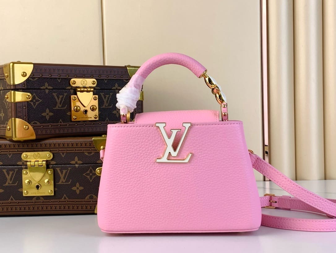Louis Vuitton M24989 Capucines Mini - FrasersFashion