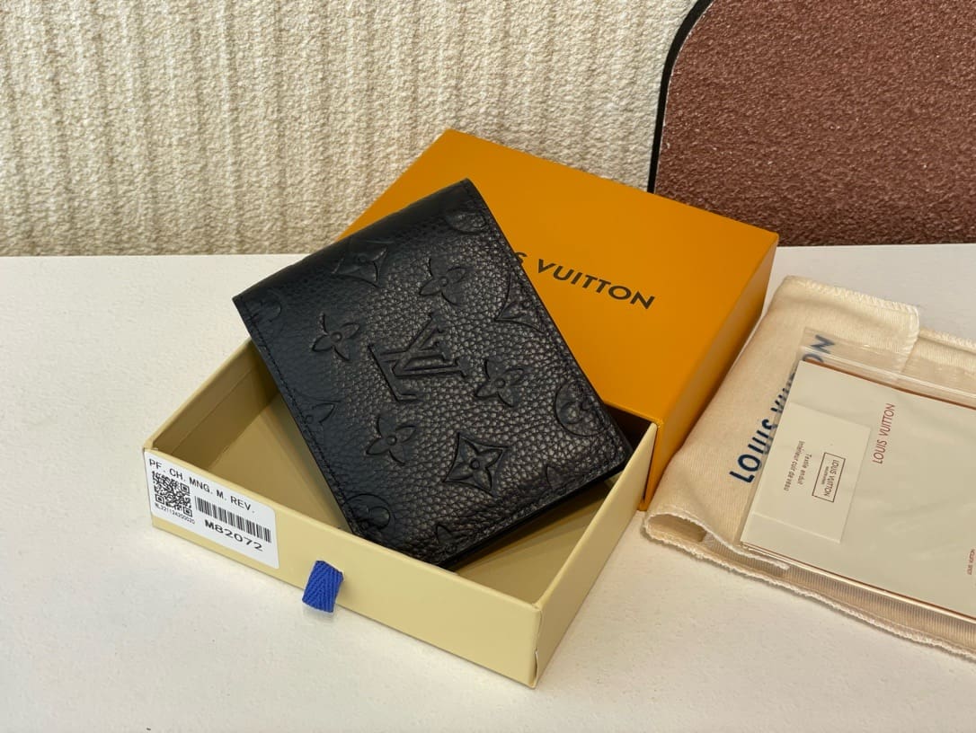 Louis Vuitton M82072 Multiple Wallet - FrasersFashion