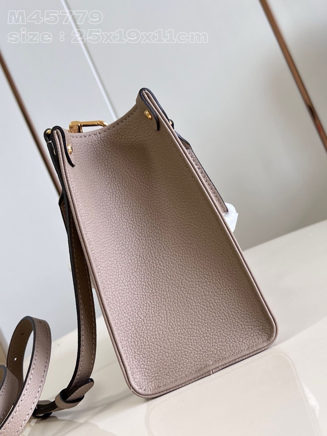 Louis Vuitton Onthego PM M45779 - FrasersFashion