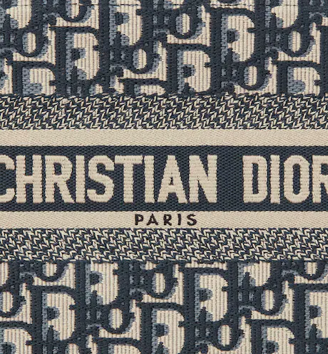 SMALL DIOR BOOK TOTE Blue DIOR Oblique Embroidery (26.5 x 21 x 14 cm) - FrasersFashion