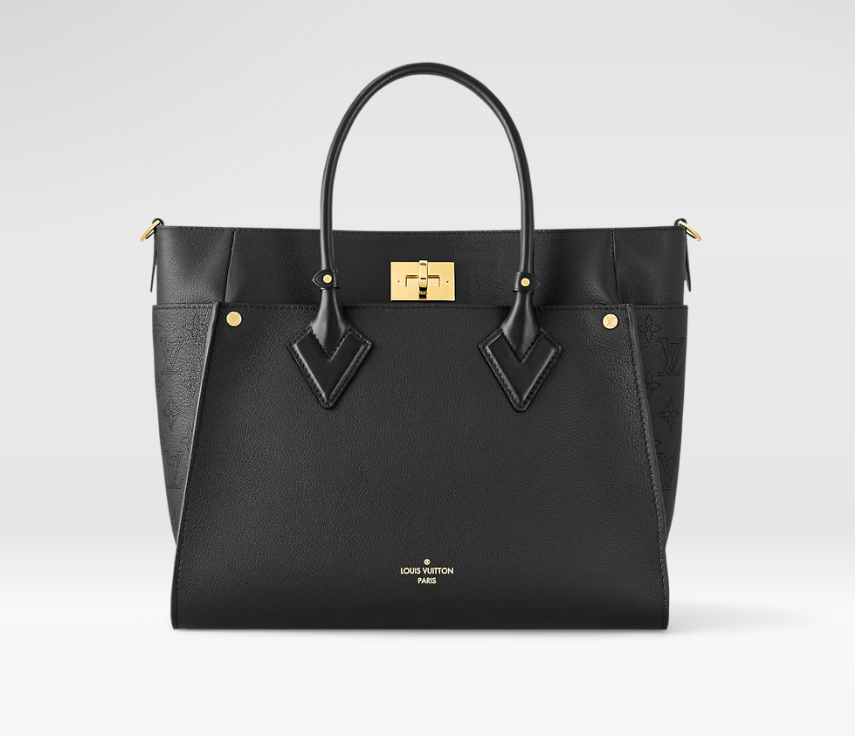 Louis Vuitton new arrival M22225 On My Side GM size: 34 x 28 x 17 cm - FrasersFashion