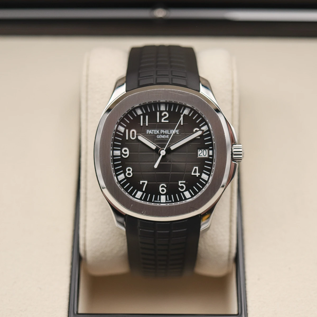 Patek Philippe Aquanaut 5167A-001 - FrasersFashion