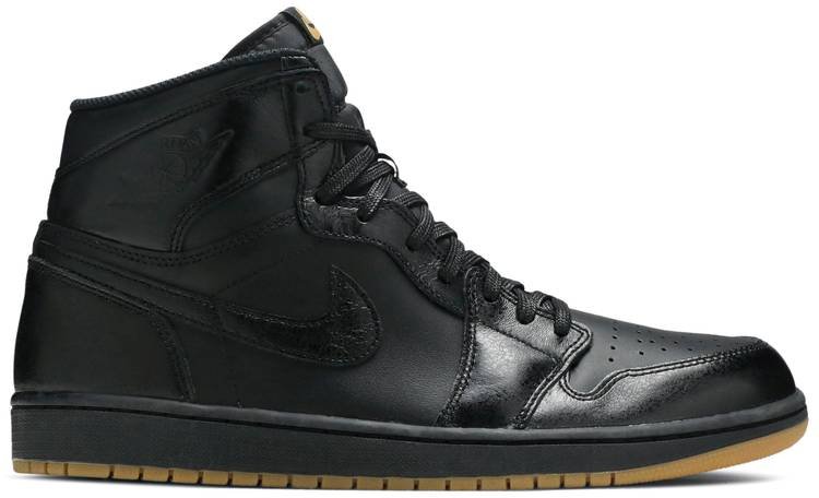 Air Jordan 1 Retro  Gum Bottom  555088-020 - FrasersFashion