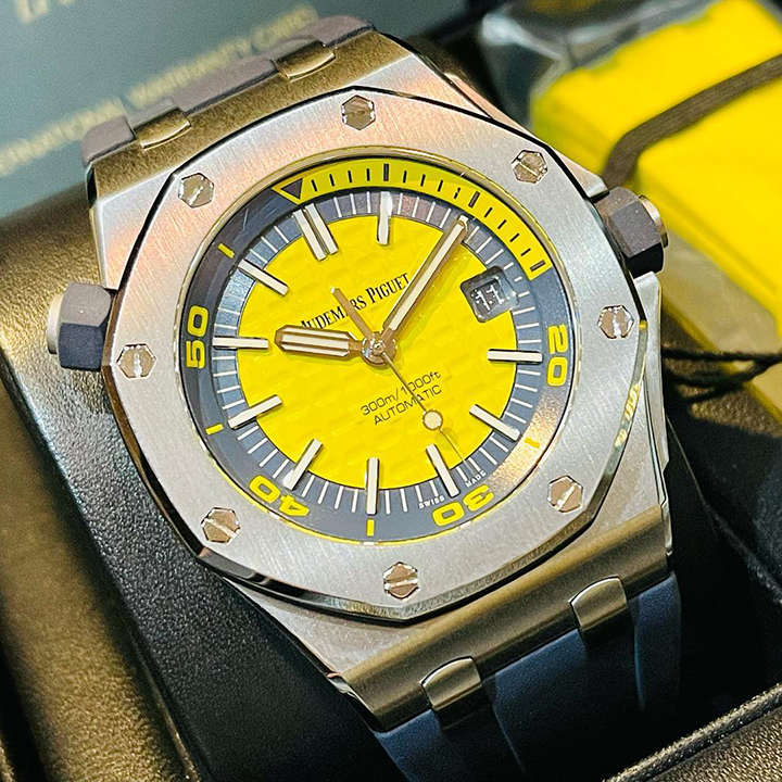 Audemars Piguet ROYAL OAK OFFSHORE DIVER Ref. 15710ST.OO.A051CA.01 - FrasersFashion